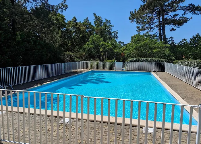 Feriehus Proche Avec Piscine